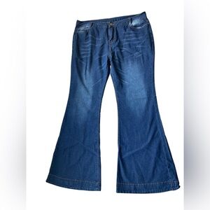 Elegant Blue Flare Jeans for Women